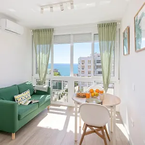 Apartment Sunstay Cruz Loft, Torremolinos